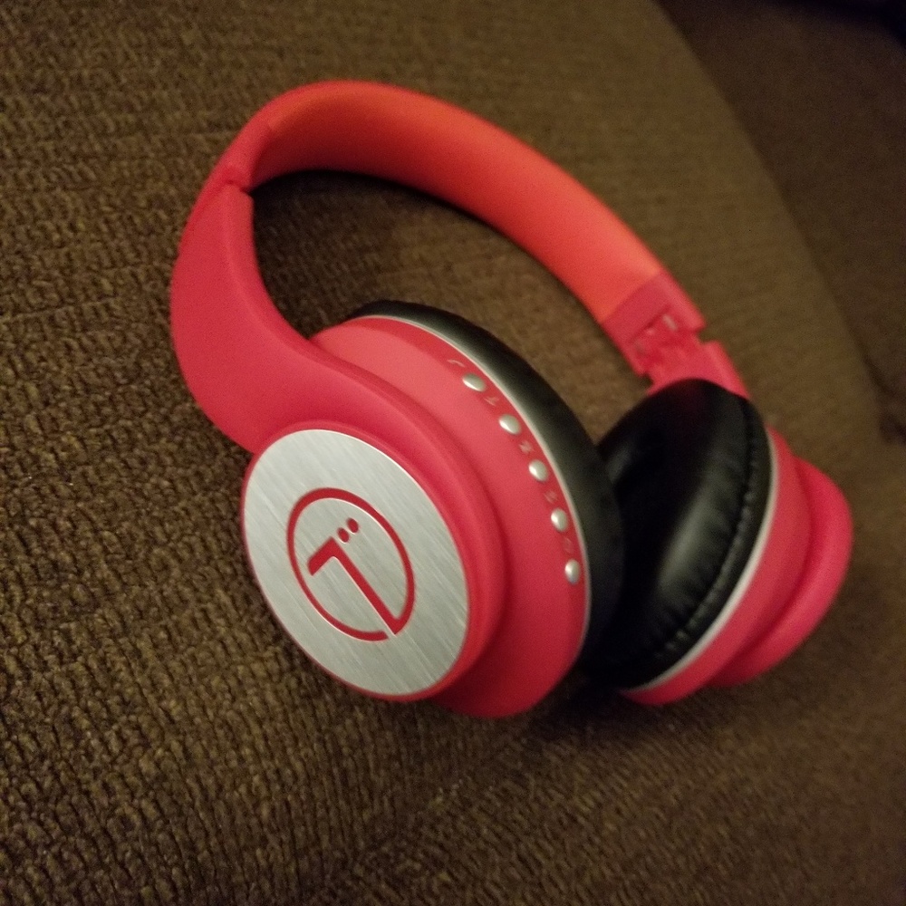 Head phones & Bobble Head